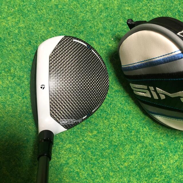 TaylorMade(テーラーメイド)のテーラーメイド SIM 5W テンセイシルバーTM50 R スポーツ/アウトドアのゴルフ(クラブ)の商品写真