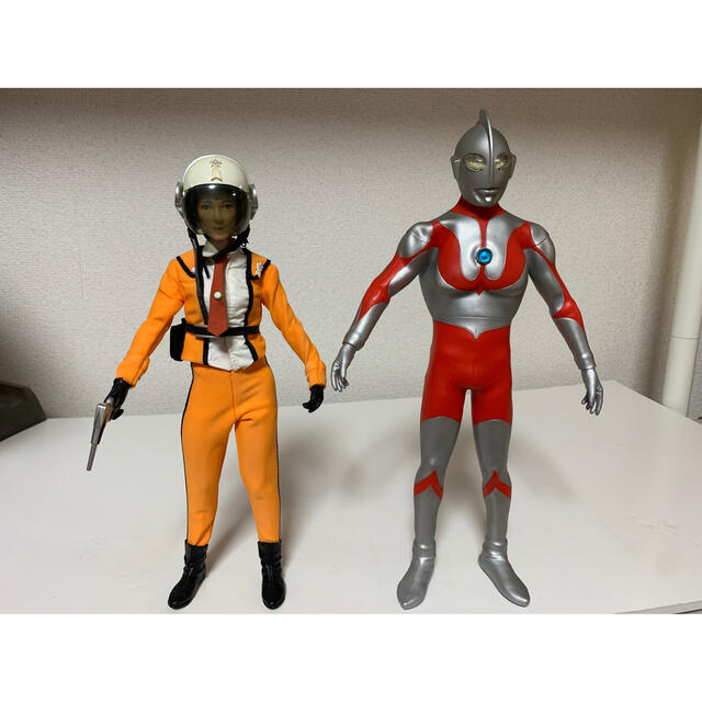 RAH ウルトラマンCタイプリニューアル、フジアキコ　セットフィギュア