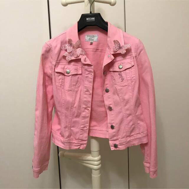 Blugirl(ブルーガール)の再お値下げ★ブルーガールBLUGIRL JEANS 蝶モチーフ　ピンクGジャン レディースのジャケット/アウター(Gジャン/デニムジャケット)の商品写真