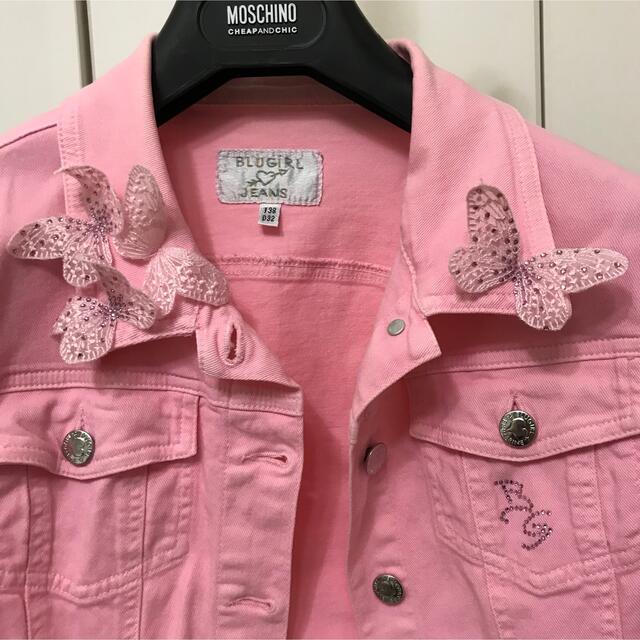 Blugirl(ブルーガール)の再お値下げ★ブルーガールBLUGIRL JEANS 蝶モチーフ　ピンクGジャン レディースのジャケット/アウター(Gジャン/デニムジャケット)の商品写真