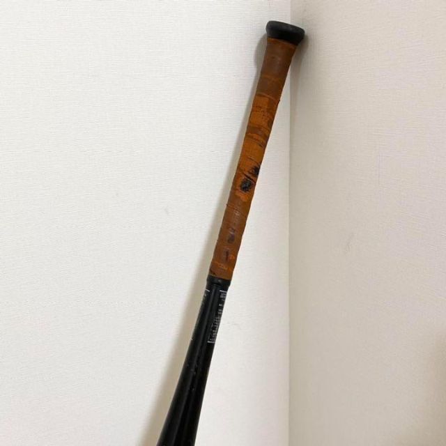 【匿名配送】ミツワタイガー 少年軟式 バット Jグリップ 81cm 安定性向上 スポーツ/アウトドアの野球(バット)の商品写真