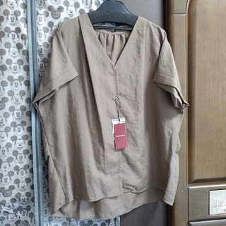 アーバンリサーチ(URBAN RESEARCH)のモコ様専用　アーバンリサーチ　エアリーブロード半袖シャツ　2点(シャツ/ブラウス(半袖/袖なし))