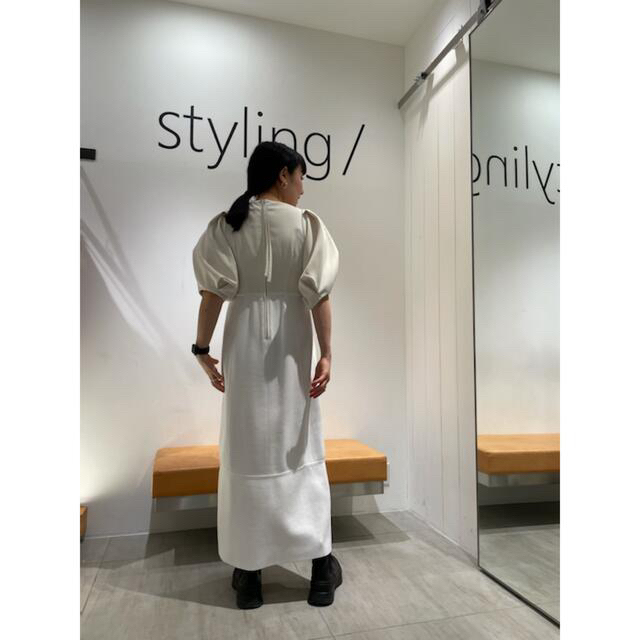 完売品【美品】styling/神崎恵着用スクエアドッキングワンピース