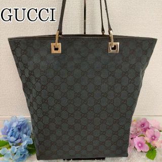 グッチ(Gucci)の美品✨グッチ トートバッグ GGキャンバス ゴールド金具 肩掛け A4可(トートバッグ)