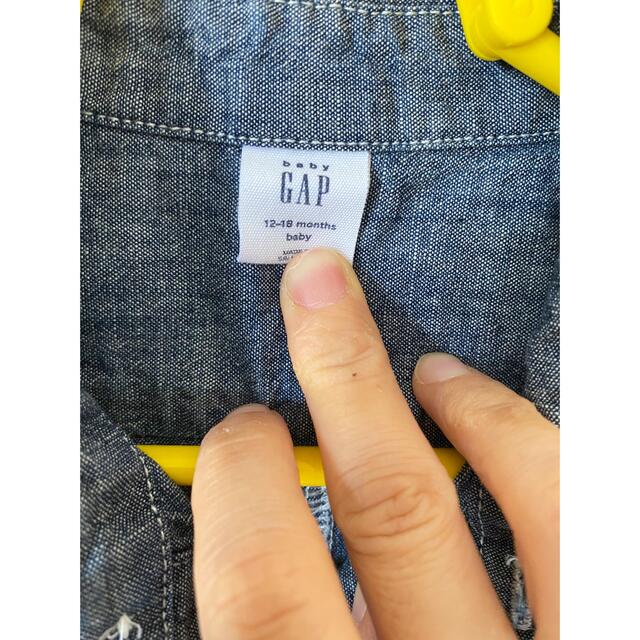 babyGAP(ベビーギャップ)のGAP デニムロンパース　デニム　ギャップベビー キッズ/ベビー/マタニティのベビー服(~85cm)(ロンパース)の商品写真