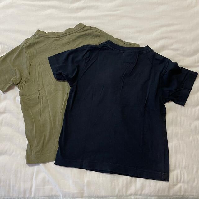 GU(ジーユー)のGU  Tシャツ 2枚セット　120    紺&カーキ キッズ/ベビー/マタニティのキッズ服男の子用(90cm~)(Tシャツ/カットソー)の商品写真