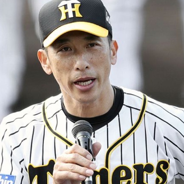 プロ野球　プライドを持った輝く監督ポスター90枚+【爆】監督ポスター10枚