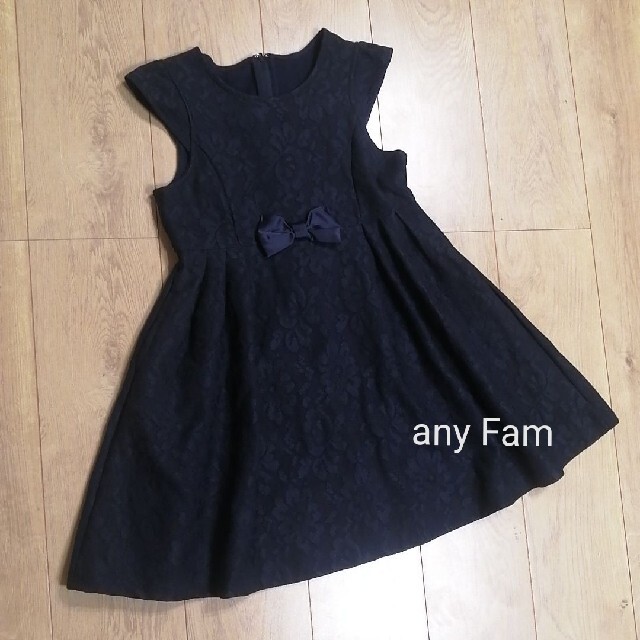 anyFAM(エニィファム)のanyFam ワンピース　紺　レース花柄 キッズ/ベビー/マタニティのキッズ服女の子用(90cm~)(ドレス/フォーマル)の商品写真