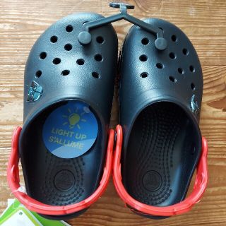 クロックス(crocs)の専用！crocs　スターウォーズ　18cm　黒赤(サンダル)