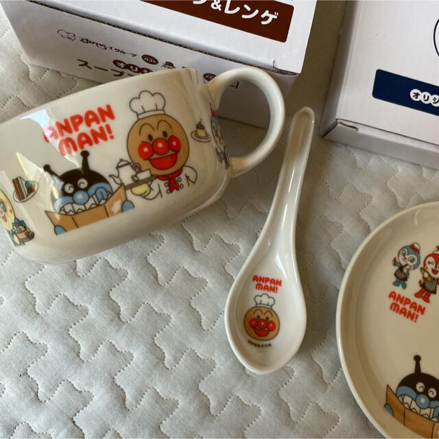 アンパンマン(● ̍̑● ̍̑●)食器 エンタメ/ホビーのおもちゃ/ぬいぐるみ(キャラクターグッズ)の商品写真