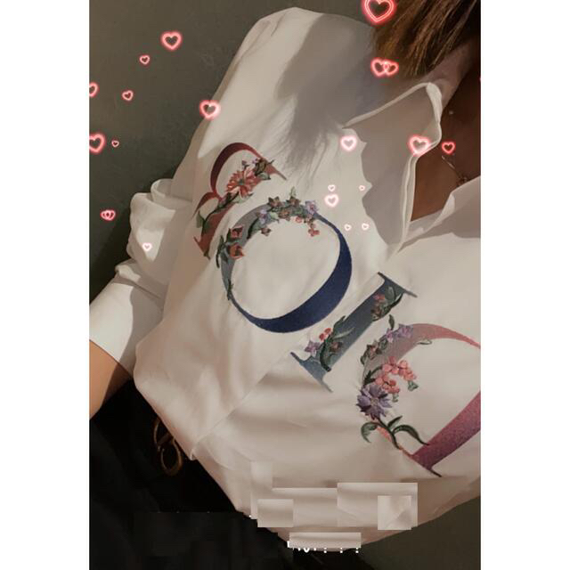 Dior(ディオール)のdior シャツ レディースのトップス(シャツ/ブラウス(長袖/七分))の商品写真