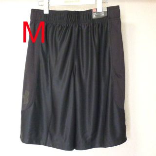 アンダーアーマー(UNDER ARMOUR)の 新品◆(M)アンダーアーマ 黒クールタイプショートパンツ(ショートパンツ)