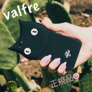 週末SALE❤️新品  valfre正規品☻iPhone6ケース  くろねこ(iPhoneケース)