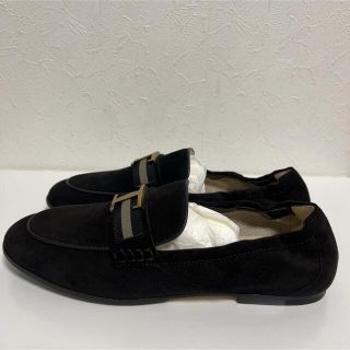 TOD'S - トッズブラックスウェードローファーの通販 by KAORI's shop