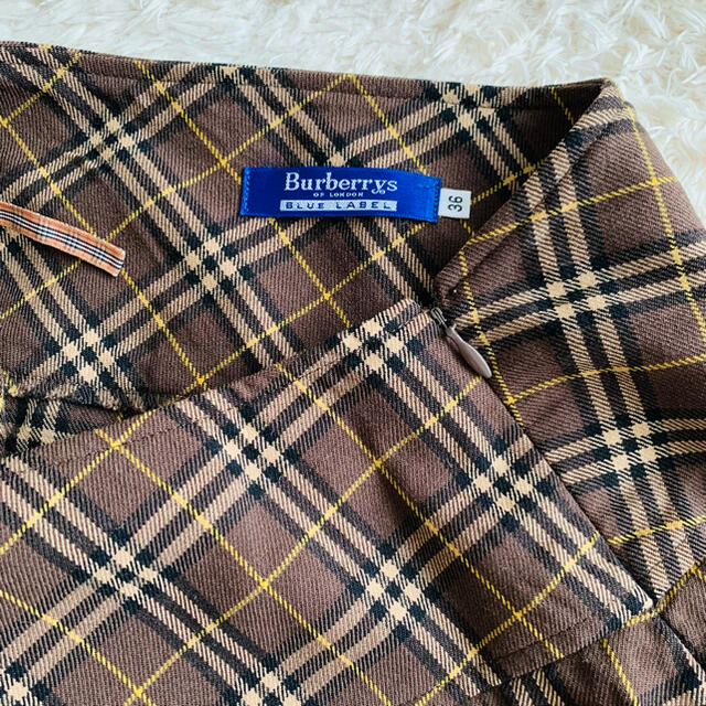 BURBERRY BLUE LABEL(バーバリーブルーレーベル)のBurberry blue labelミニスカート レディースのスカート(ミニスカート)の商品写真