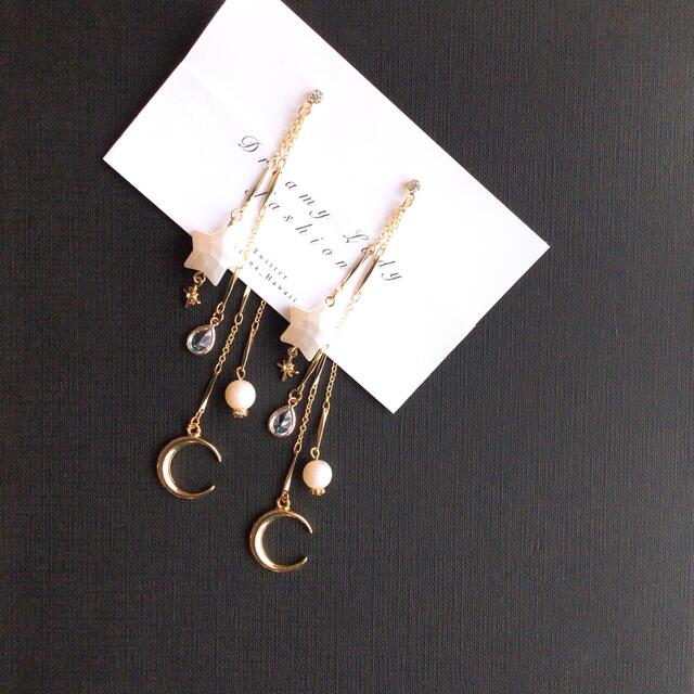 Comet ［earring］ ハンドメイドのアクセサリー(ピアス)の商品写真