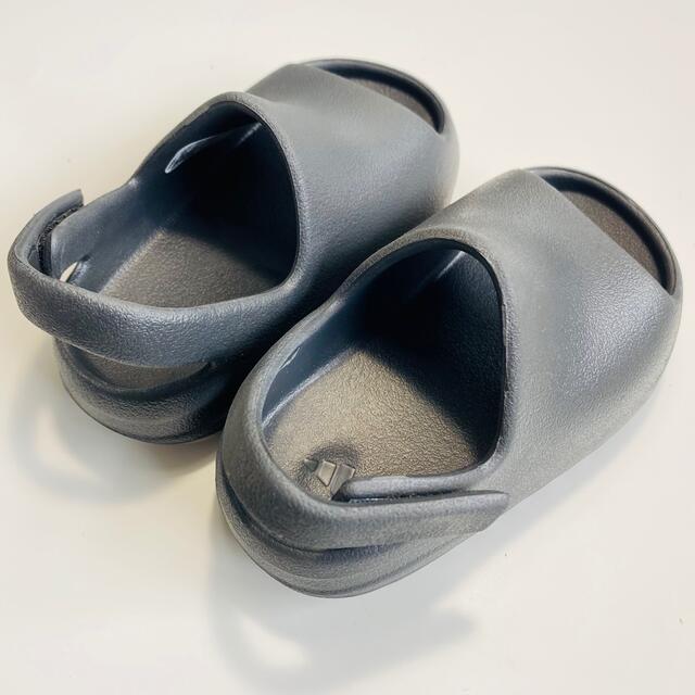 adidas - adidas yeezy slide infant オニキス 14cmの通販 by KEEZY ...