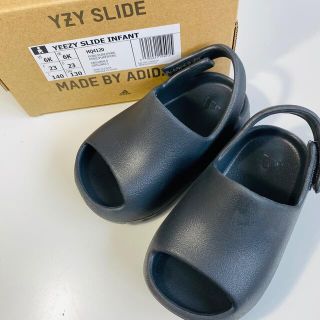 アディダス(adidas)のadidas yeezy slide infant オニキス 14cm(サンダル)