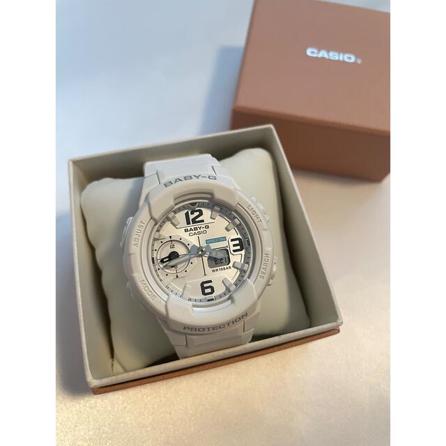 Baby-G(ベビージー)の【新品 未使用】CASIO BABY-G 白 腕時計 BGA-230-7BJF レディースのファッション小物(腕時計)の商品写真