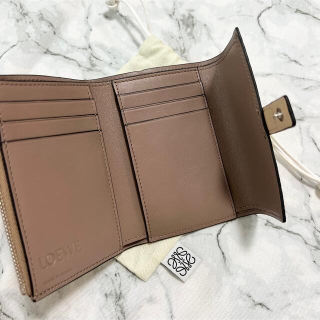 LOEWE ロエベ 最新カラー♪スモールバーティカルウォレット 財布 LOEWE ロエベ 最新カラー♪スモールバーティカルウォレット 財布