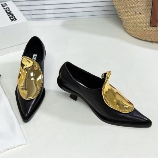 JILSANDER メタルプレート レザーパンプス ブラック