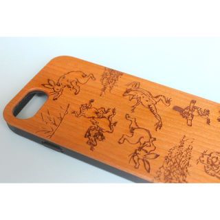 レア木製】iPhoneSE3 iPhoneSE2/8 スマホケース 鳥獣戯画の通販 by