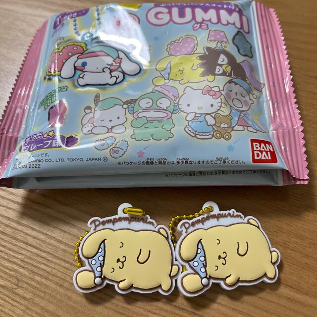 サンリオ(サンリオ)のぷっくりラバーマスコット付きグミ エンタメ/ホビーのアニメグッズ(キーホルダー)の商品写真