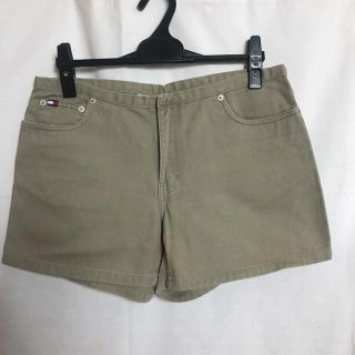 トミーヒルフィガー(TOMMY HILFIGER)のショートパンツ(ショートパンツ)