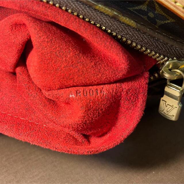 LOUIS VUITTON(ルイヴィトン)のルイ ヴィトン モノグラム ヴィバシテGM  美品 レディースのバッグ(ショルダーバッグ)の商品写真