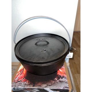 ロッジ(Lodge)の【新品未使用】LODGE ダッチオーブン　12inch(調理器具)