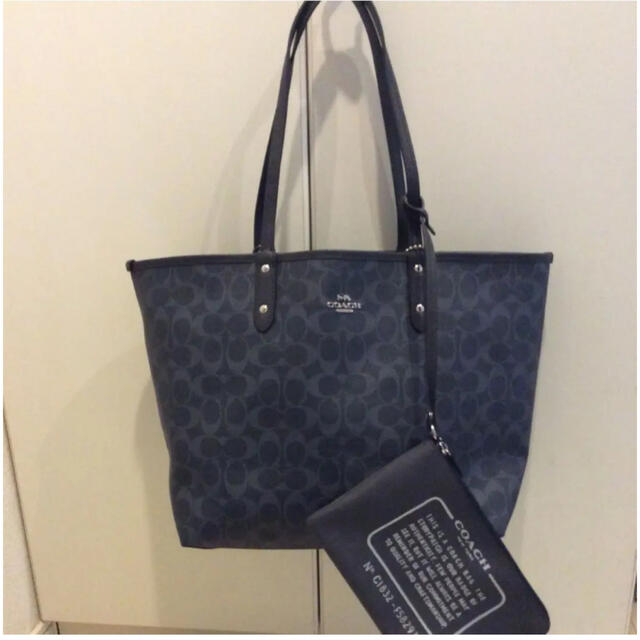 COACH - 【値下げ交渉可】コーチ リバーシブルトートバッグの通販 by