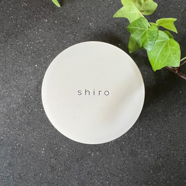 shiro(シロ)のshiro ホワイトリリー　練り香水 コスメ/美容の香水(香水(女性用))の商品写真