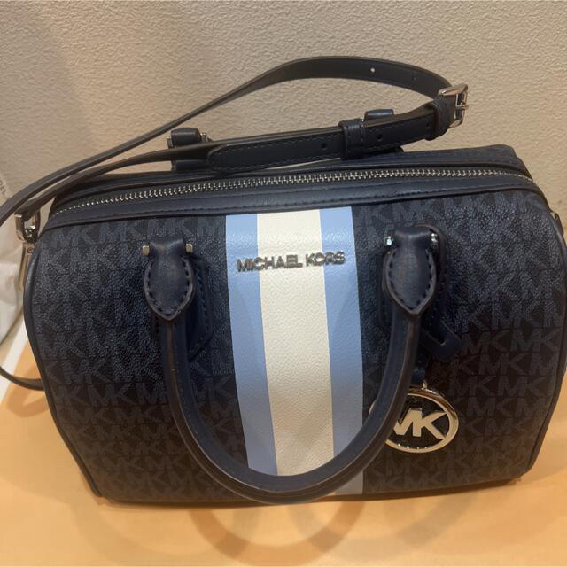 Michael Kors(マイケルコース)のつーや様ご専用商品です♡ レディースのバッグ(ショルダーバッグ)の商品写真