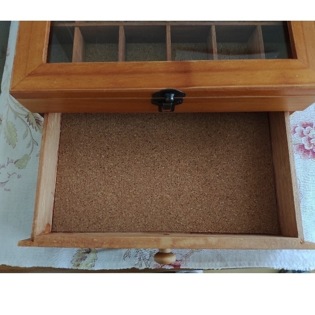 カカポのり様 専用  木製  ジュエリーボックス インテリア/住まい/日用品のインテリア小物(小物入れ)の商品写真
