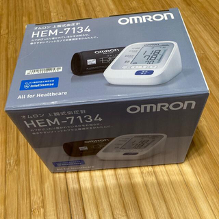 オムロン(OMRON)のオムロン　上腕式血圧計 HEM-7134(その他)