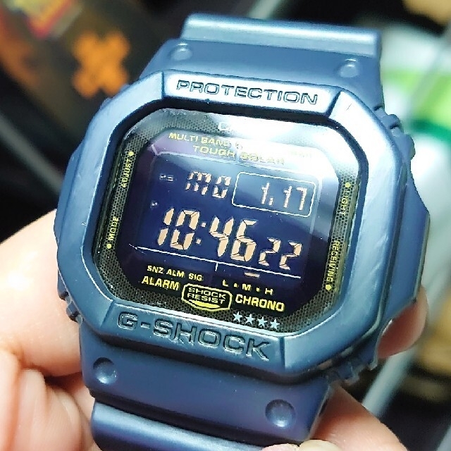 G-SHOCK(ジーショック)のG-SHOCK　ソーラー電池 ネイビーグレー メンズの時計(腕時計(デジタル))の商品写真