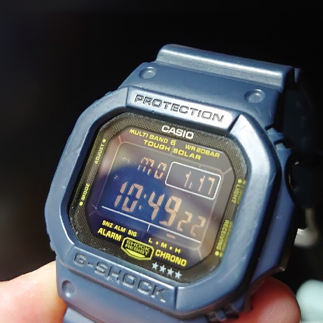 G-SHOCK(ジーショック)のG-SHOCK　ソーラー電池 ネイビーグレー メンズの時計(腕時計(デジタル))の商品写真