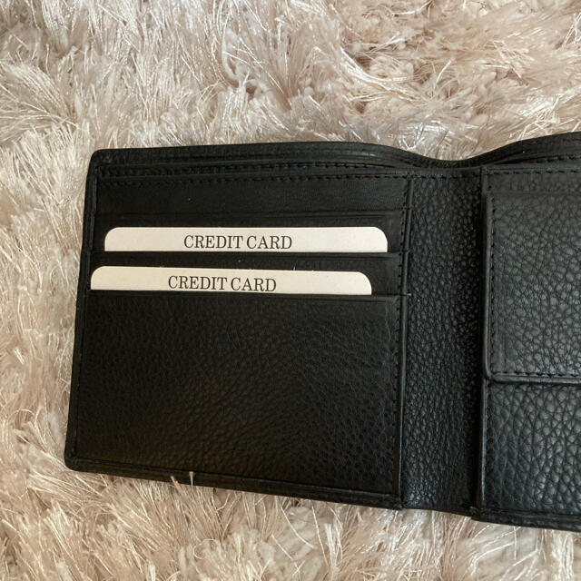 VERSACE(ヴェルサーチ)の未使用　アルフレッド　ヴェルサーチ　メンズ　二つ折り　財布　 メンズのファッション小物(折り財布)の商品写真