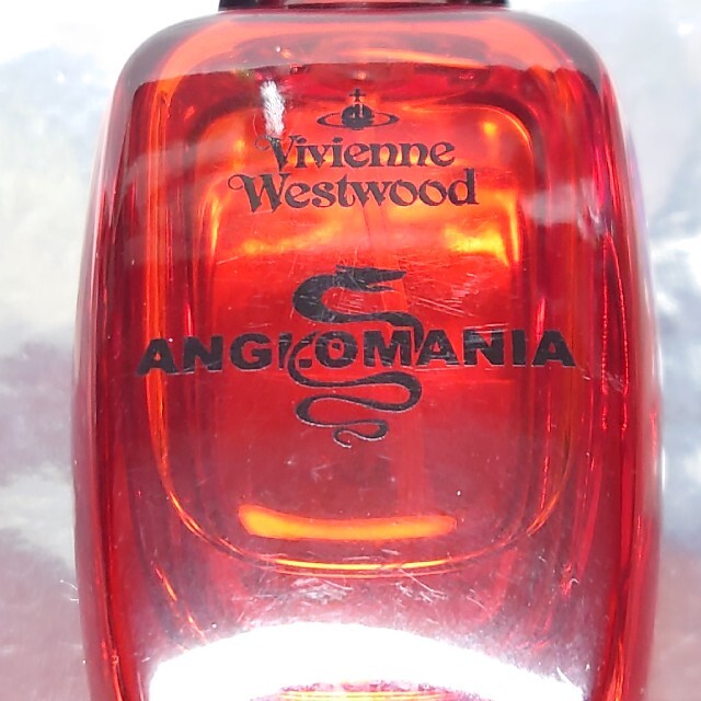 Vivienne Westwood(ヴィヴィアンウエストウッド)の入手困難(*_*)アングロマニア オードパルファム  30ml コスメ/美容の香水(香水(女性用))の商品写真