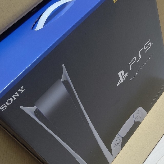 SONY(ソニー)のプレイステーション5  デジタル エディション エンタメ/ホビーのゲームソフト/ゲーム機本体(家庭用ゲーム機本体)の商品写真