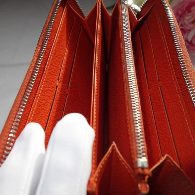 LOUIS VUITTON - 極美品 ルイヴィトン ジッピーウォレット LOUIS VUITTON - 極美品 ルイヴィトン ジッピーウォレット