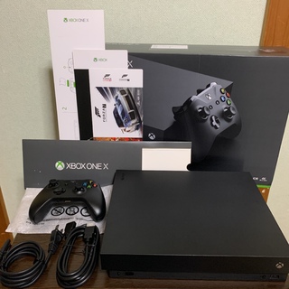 Xbox - XBOX ONE X 本体 1TB コントローラー・ケーブル類（2点）