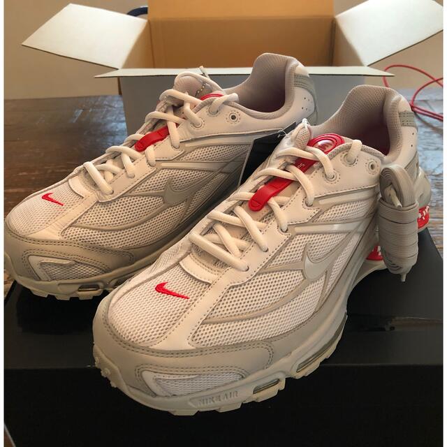 Supreme(シュプリーム)のSupreme × Nike Shox Ride 2  メンズの靴/シューズ(スニーカー)の商品写真