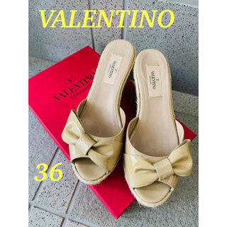 ヴァレンティノ(VALENTINO)の正規品★VALENTINO(ヴァレンティノ)★サンダル★ベージュ★36★23㎝(サンダル)