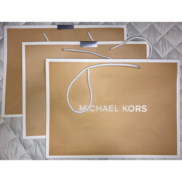 Michael Kors(マイケルコース)のマイケルコース 紙袋3枚 レディースのバッグ(ショップ袋)の商品写真