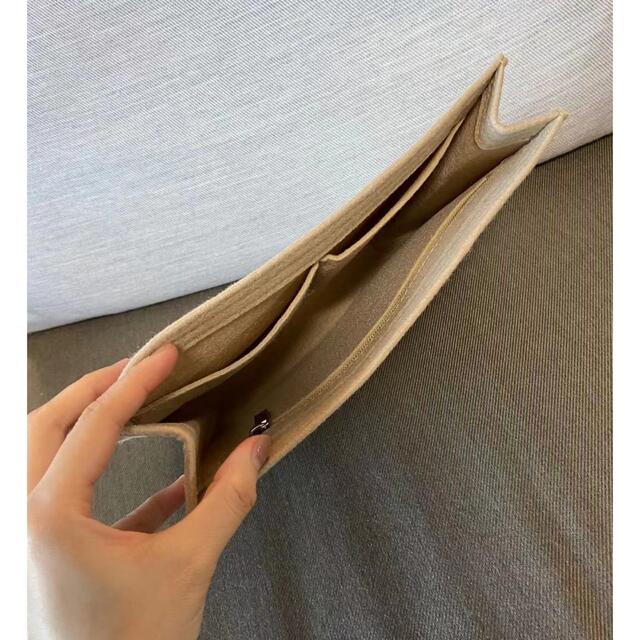 バッグインバッグ　インナーバッグ　エヴリン　エブリン　pm　ベージュ レディースのバッグ(その他)の商品写真