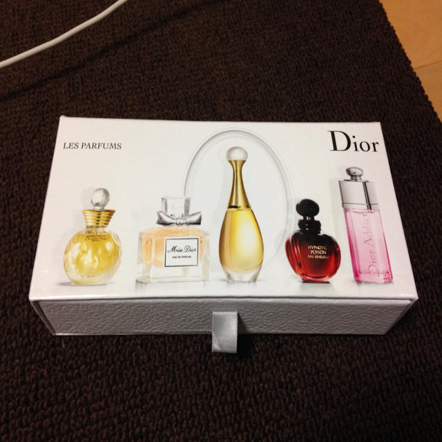 Christian Dior(クリスチャンディオール)のDior☆香水セット コスメ/美容の香水(香水(女性用))の商品写真