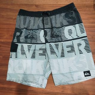 クイックシルバー(QUIKSILVER)のクイックシルバー　水着　メンズLサイズ(水着)