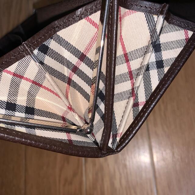 BURBERRY(バーバリー)のこぼちゃん様専用！バーバリー 長財布 レザー型押し二つ折り長財布 ダークブラウン レディースのファッション小物(財布)の商品写真