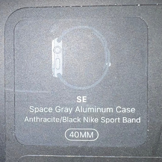 Apple(アップル)のm様専用　Apple Watch Nike SE （GPSモデル）40mm メンズの時計(腕時計(デジタル))の商品写真